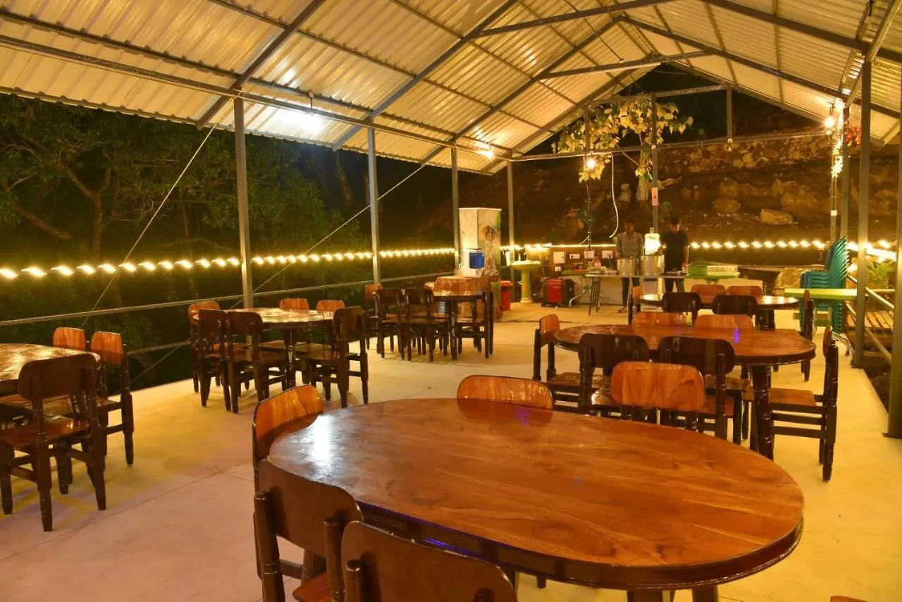 Hotel Midwaytrip Suryanelli Glamping